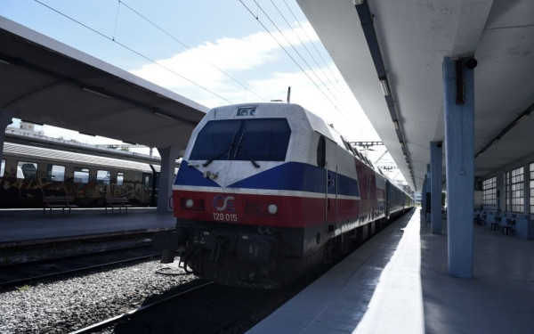 Με λεωφορεία θα εκτελεστούν σιδηροδρομικά δρομολόγια της Hellenic Train