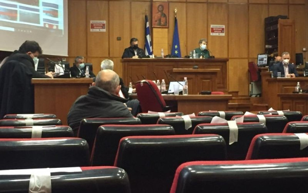 Κοζάνη: Σε εξέλιξη η σύσκεψη για την πανδημία παρουσία του M. Χρυσοχοΐδη