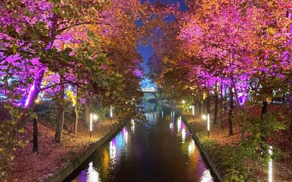 Στα Τρίκαλα όλοι μιλούν ζωντανά με τον Άη Βασίλη με ένα... κλικ (φωτ.)