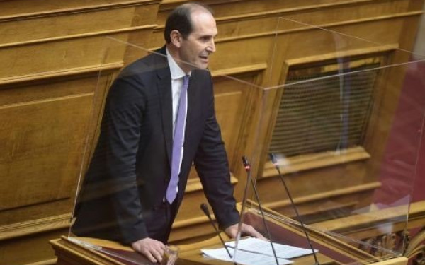  Απ. Βεσυρόπουλος: Ούτε νέοι φόροι, ούτε αύξηση υφιστάμενων