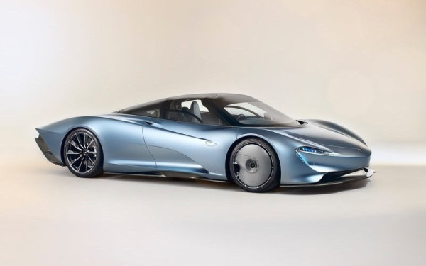 Η νέα McLaren Speedtail «πιάνει» τα 403 χλμ./ώρα