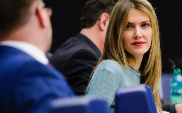 QatarGate: Πολιτικός σεισμός στις Βρυξέλλες - «Ίσως το μεγαλύτερο σκάνδαλο διαφθοράς» 