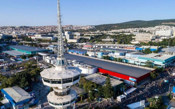 Ιστορίες: Ραδιόφωνο, Τσιγγιρίδης και ΔΕΘ