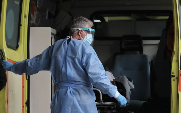 Κορονοϊός: 3.080 κρούσματα, 753 διασωληνωμένοι, 72 θάνατοι - 350 κρούσματα στη Θεσσαλονίκη