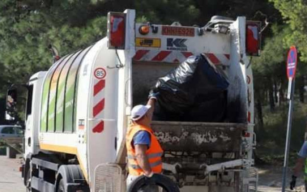 Τραγικό δυστύχημα στη Χαλκιδική: ΙΧ παρέσυρε και σκότωσε υπάλληλο της καθαρότητας