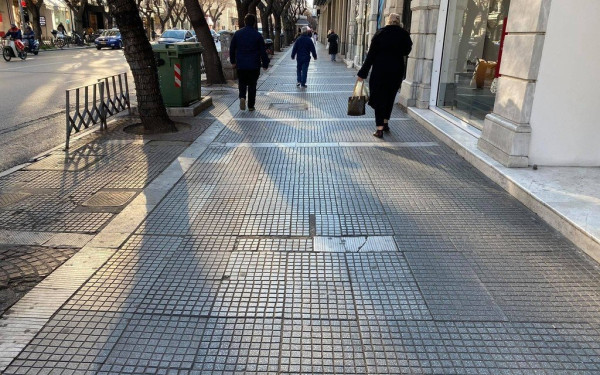 ΕΣΘ: Υποχρεωτικά κλειστά τα εμπορικά καταστήματα ανήμερα του Αγίου Πνεύματος