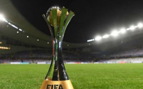 FIFA: Σύνοδος κορυφής για Μουντιάλ κάθε δύο χρόνια