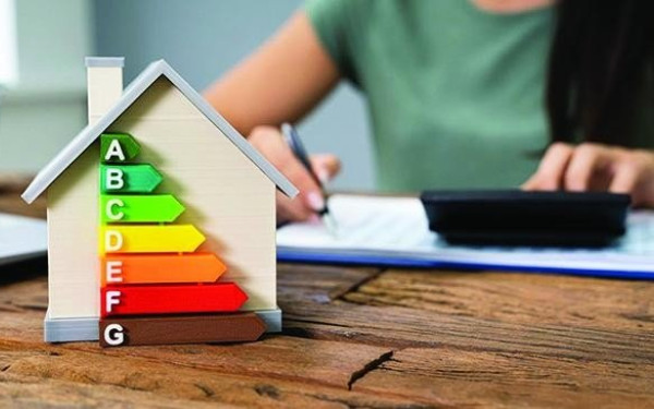 Παρατείνεται κατά ένα μήνα το «Εξοικονομώ - Αυτονομώ»   