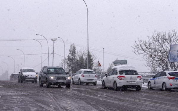 Κακοκαιρία «Μπάρμπαρα»: Κλειστή μερικώς η Αθηνών - Λαμίας και στα δύο ρεύματα