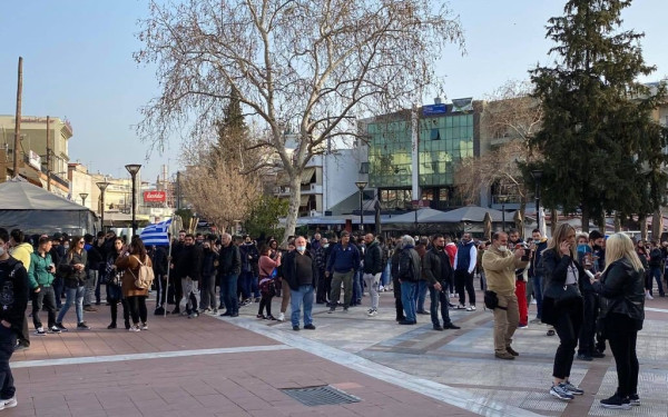 Διαμαρτυρία κατά του lockdown στον Εύοσμο (βίντεο, φωτ.)