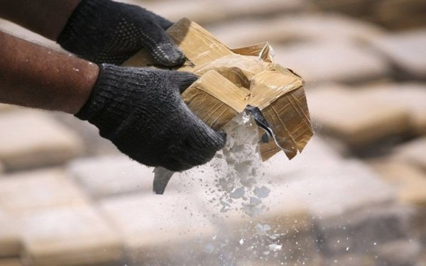 Λέρος: 37χρονος χρησιμοποιούσε την ηλικιωμένη μητέρα του ως… «βαποράκι» για να διακινεί ηρωίνη