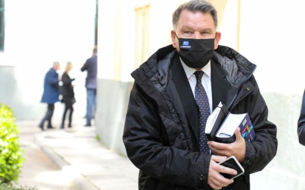 Κούγιας: Δέχομαι έναν ανελέητο πόλεμο από ατάλαντους ηθοποιούς, τραγουδιστές και μόδιστρους - "Θα συναντήσω τον Πολάκη στα δικαστήρια"