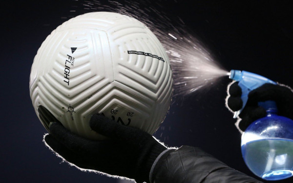 Ούτε το EURO γλίτωσε από τον κορονοϊό