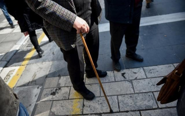 Συντάξεις Νοεμβρίου: Συνεχίζονται οι πληρωμές - Ποιες καταβάλλονται σήμερα Δευτέρα 27 Οκτωβρίου