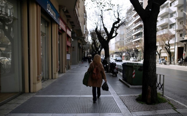 Έρευνα: Το 56% των καταναλωτών στην Ελλάδα ανησυχεί πάρα πολύ για το αυξημένο κόστος ζωής 