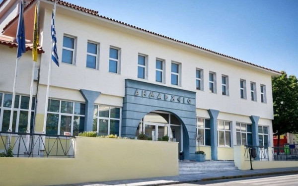 Δ. Ωραιοκάστρου: Δραστική μείωση των δημοτικών τελών για τις αγροτικές εκμεταλλεύσεις στα 0,10 ευρώ/τ.μ