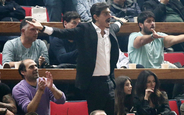 «Απασφάλισε» κατά του Αυγενάκη ο Γιαννακόπουλος: «Ασχολήσου με το κλωτσοσκούφι»