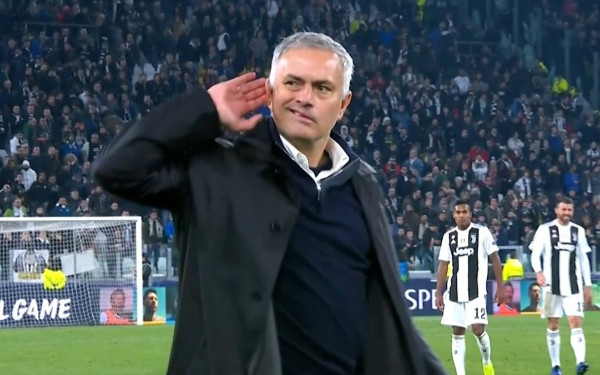 Η παράδοξη βεντέτα του αλαζόνα Μουρίνιο (video)