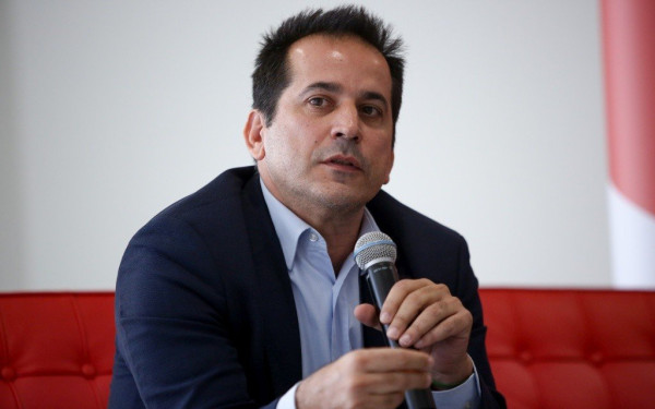 65 ακαδημαϊκοί, καλλιτέχνες, επιστήμονες στηρίζουν Πέγκα για δήμαρχο Θεσσαλονίκης