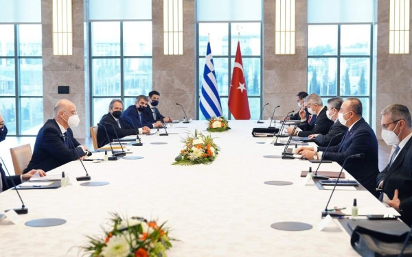 Η σύγκρουση Δένδια-Τσαβούσογλου και η ελληνική γραμμή της νομιμότητας