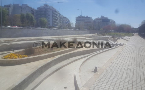 «Λίφτινγκ» του Κήπου του Νερού στη Νέα Παραλία (φωτ.)