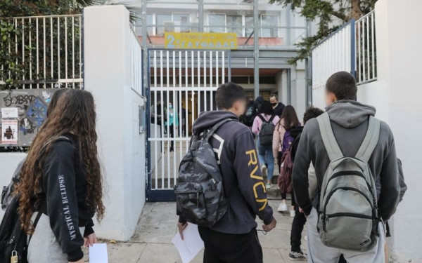 ΓΓ υπουργείου Παιδείας: Στρατηγικός στόχος το άνοιγμα σχολείων τη Δευτέρα - Μέχρι την Τετάρτη η απόφαση (βίντεο)