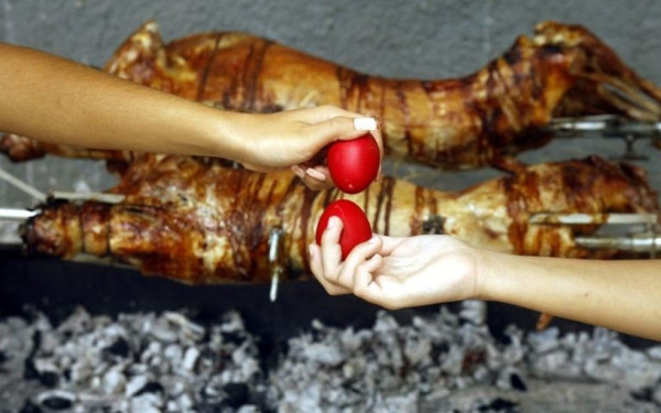 «Καλάθι του Πάσχα»: Σήμερα κάνει επίσημη πρεμιέρα - Τα προϊόντα που περιλαμβάνει