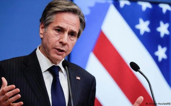 Α. Μπλίνκεν: Οι ΗΠΑ δεν μπορούν να επιβεβαιώσουν τις αναφορές για χημικά όπλα στην Ουκρανία