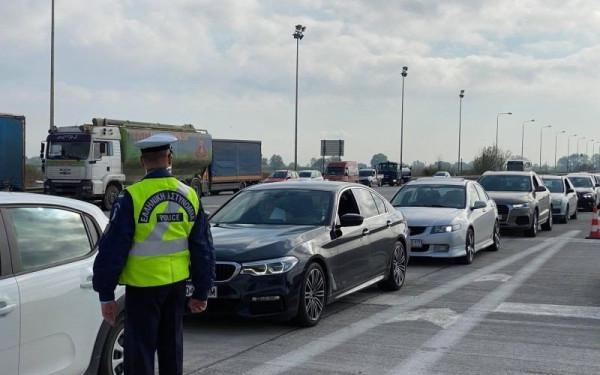 Αυξημένα μέτρα οδικής ασφάλειας σε όλη την επικράτεια κατά την εορταστική περίοδο