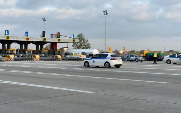 Δωρεάν έως το πρωί της Δευτέρας η διέλευση στα διόδια της Γέφυρας Ρίου και στη διασταύρωση της Εγνατίας με την Ιονία