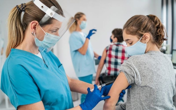 Στάσιμη η παγκόσμια κάλυψη παιδικών εμβολιασμών το 2023 - Aνοχύρωτα απέναντι στις ασθένειες 2,7 εκατ. παιδιά