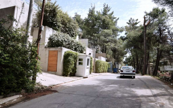 Απορρίφθηκε η αίτηση Φουρθιώτη να διατηρήσει την αστυνομική φρουρά και φύλαξη του σπιτιού του