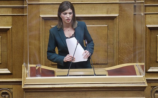 Νοτοπούλου: Σε αυτή τη ΔΕΘ, ο  Μητσοτάκης καταργεί τον αναπτυξιακό ρόλο του ΥΜΑΘ!