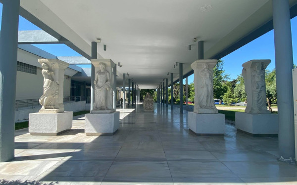 Θεσσαλονίκη: Συναυλία αφιερωμένη στη ζωή και το θάνατο με αφορμή τα Τέμπη