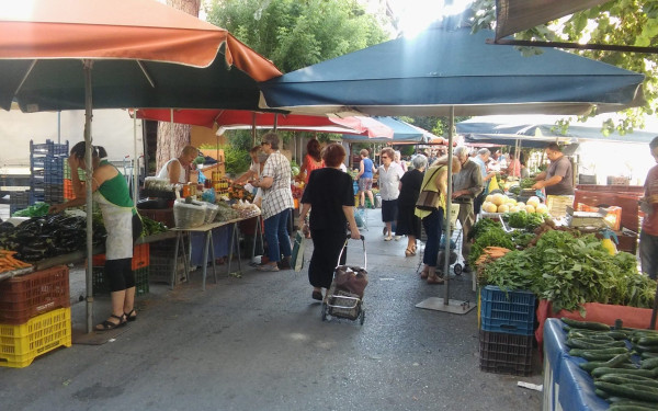 Η ενεργειακή κρίση… γονατίζει και τις λαϊκές αγορές - Σκληρή δοκιμασία ο χειμώνας που έρχεται