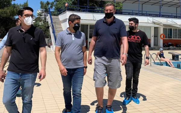 Τα έργα στο Εθνικό κολυμβητήριο επιθεώρησε ο Αυγενάκης (βίντεο)