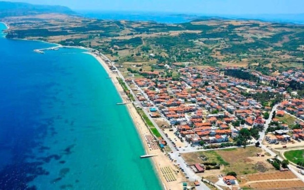 Χαλκιδική: Βλάβη σε σκάφος με 15 επιβάτες