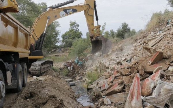 "Ναι" αλλά με... αστερίσκους στον νέο νόμο για τα απόβλητα από τα ΣΣΕΔ ΑΕΚΚ