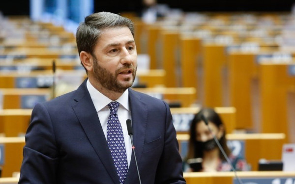 Ανδρουλάκης στο Ευρωκοινοβούλιο: «Να επιβληθεί άμεσα εμπάργκο όπλων και κυρώσεων που θα πλήξουν το καθεστώς Ερντογάν»