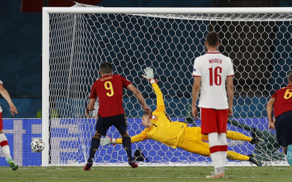Ισπανία - Πολωνία 1-1: Από γκέλα σε γκέλα (βίντεο)