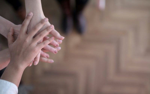 «Και εγώ σε δημοσιεύω»: Η νέα πρωτοβουλία στην Ιταλία που εκθέτει τους «άνδρες»