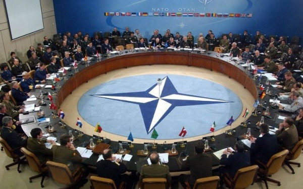 ΝΑΤΟ: Οι χώρες μέλη περιμένουν να αναλάβει καθήκοντα ο Ντ. Τραμπ για να αποφασίσουν τι θα κάνουν με την Ουκρανία