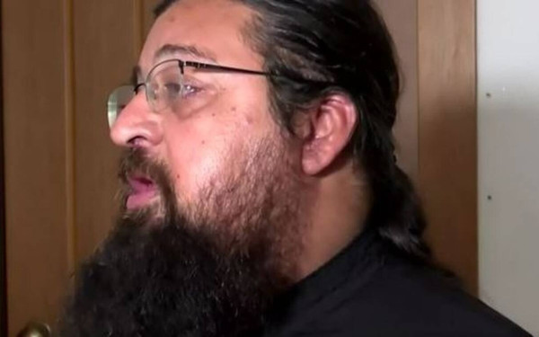 Συγκινεί ο Π. Βησσαρίων: Διασωληνώθηκα και καθηλώθηκα στο κρεβάτι - Οι ήρωες γιατροί με έσωσαν