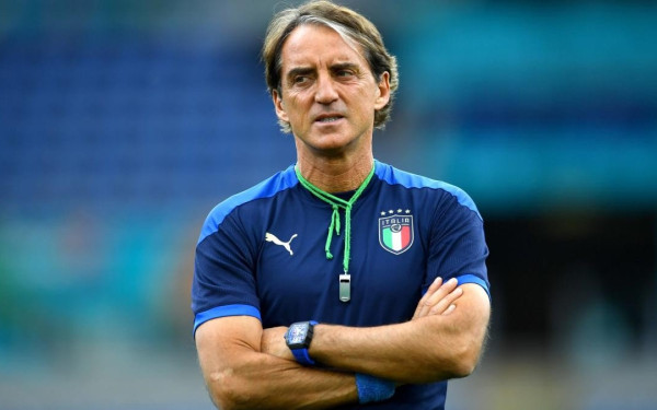 Σκωτία: Έκκληση στην κυβέρνηση να απονείμει στον Μαντσίνι την... υπηκοότητα