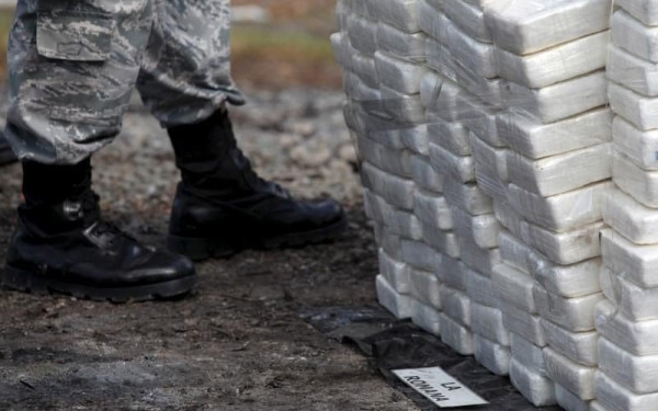 Τέσσερις τόνοι κοκαΐνη σε φορτηγό πλοίο ανοικτά των Καναρίων