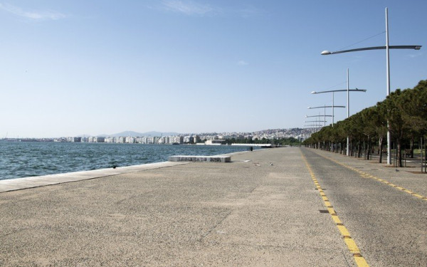 Θεσσαλονίκη: Σε επιφυλακή ο κεντρικός δήμος λόγω υψηλών θερμοκρασιών - Όλα τα μέτρα
