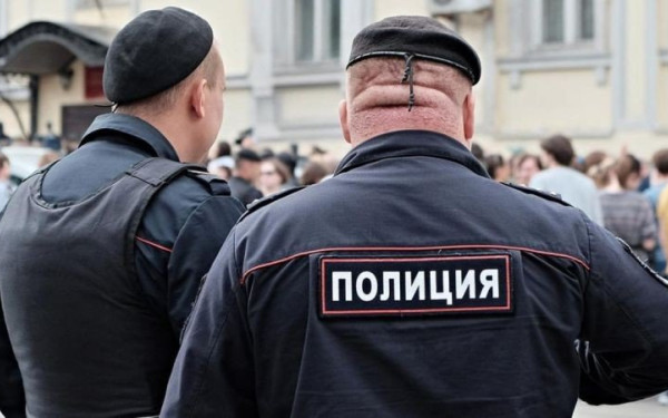 Θάνατος Ναβάλνι: Περισσότερες από 110 συλλήψεις διαδηλωτών σε όλη τη Ρωσία