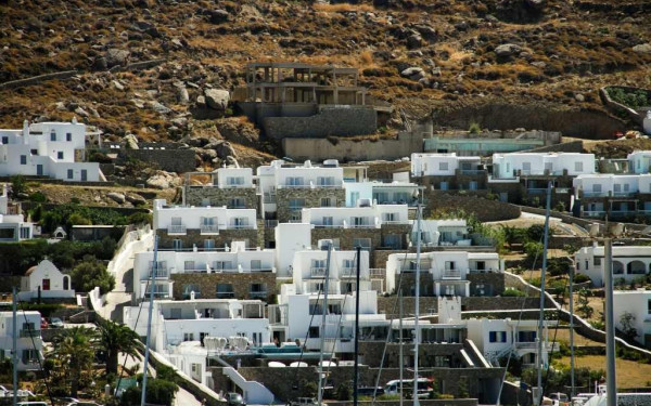 Να ενισχυθεί ο αρχαιολογικός έλεγχος στη Μύκονο, ζητούν σωματεία του ΥΠΠΟΑ