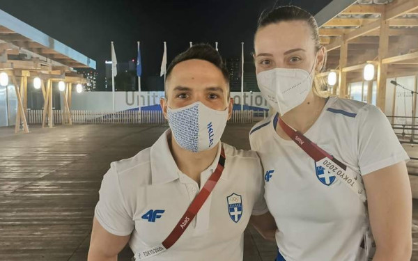 Πανέτοιμοι για την τελετή έναρξης των Ολυμπιακών Αγώνων οι σημαιοφόροι Άννα Κορακάκη και Λευτέρης Πετρούνιας