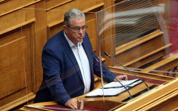 Δ. Κουτσούμπας: Απαγόρευση παράλληλων εξαγωγών, καμία νέα αύξηση τιμών, δωρεάν φάρμακο για τον λαό